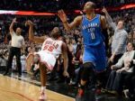 Video: Westbrook exceloval, o výhre Chicaga rozhodla trojka