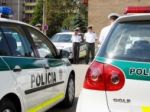 Policajti v Trnave zachránili život žene