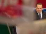 Berlusconi má cennú skúsenosť, skončil v domove dôchodcov