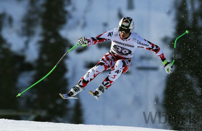 Reichelt opäť zvíťazil v zjazde, na čele je stále Hirscher