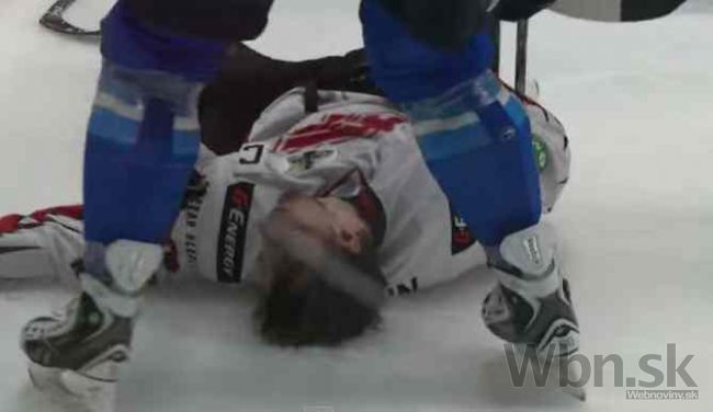 Video: Dráma v KHL, o hokejistu sa strachoval celý štadión