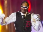 Snoop Dogg predstavil prvý singel z albumu Bush