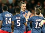Hráči PSG nastúpia v Lige majstrov s čiernymi páskami