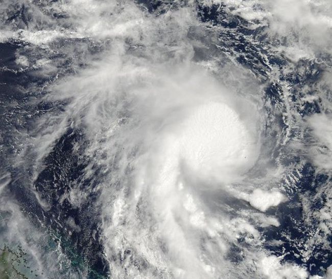 Na Šalamúnove ostrovy udrel tropický cyklón Pam