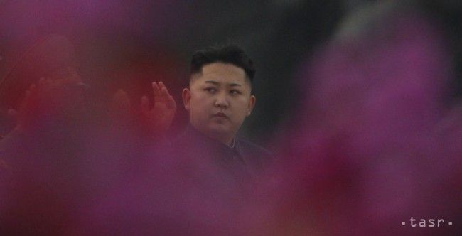 Severná Kórea odpálila do mora sedem rakiet zem-vzduch