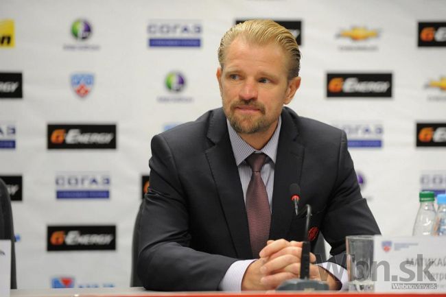 Tréner Matikainen končí v Slovane, upísal sa Pelikánom