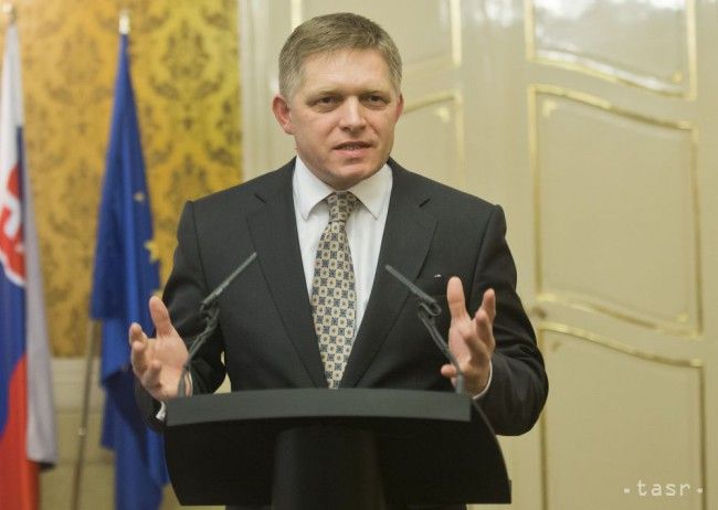 Prieskum: Fico je najserióznejší, no politiku na Slovensku aj najviac kazí