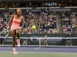 Serena v úvode setov stratila servis, ale Bacsinszkú zdolala