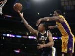 Video: Lakers utŕžili 50. prehru, Harden nastrieľal 50 bodov