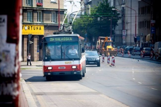 V Bratislave sa stavia, MHD zmení trasu a zastávky