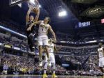 Video: V NBA pokračovali boje o play-off, Indiana vyhorela