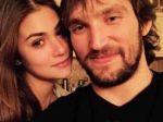 Ovečkin za Kirilenkovou nesmúti, predstavil novú priateľku