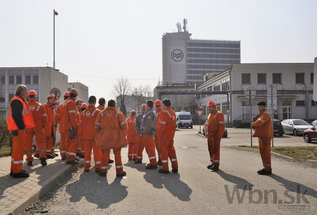 Rozruch v košickom U. S. Steel, v areáli hľadali bombu