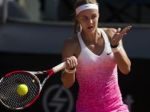 Karolína Schmiedlová postúpila v Miami, čaká ju Radwanská