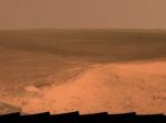 Prvé vozidlo prešlo na Marse maratónsku vzdialenosť