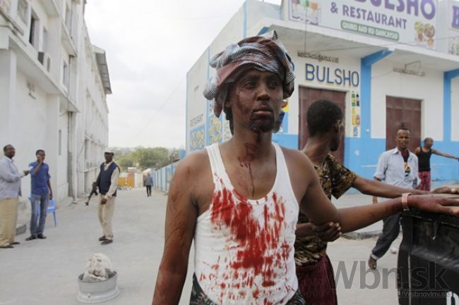 Islamisti zaútočili na hotel v Somálsku, 14 ľudí zomrelo