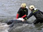 Vo vodnom toku Dunaja našli mŕtvolu, lekár nariadil pitvu