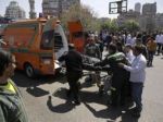 Bomba na moste v Egypte zabíjala v blízkosti luxusnej štvrte
