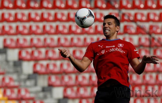 Baroša vytočili rozhodcovia, český futbal nazval žumpou