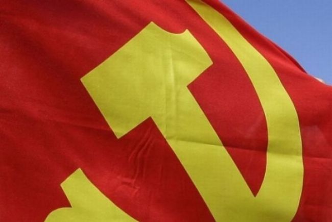 Ukrajina odmieta komunistické symboly, zakázala ich v zákone
