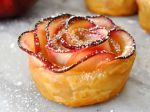 Video: Jednoduchý jablkový dezert v tvare ruže