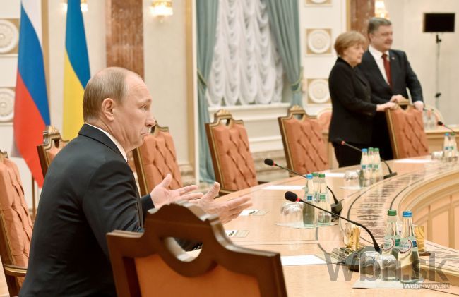 G8 je pre Rusko zatvorená, Nemecko odstavilo Putina