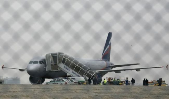 V Prahe odsúdili Rusa, ktorý mal opitý uniesť lietadlo