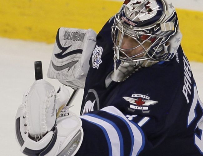 Benn, Pavelec a Stone sa stali hviezdami týždňa NHL