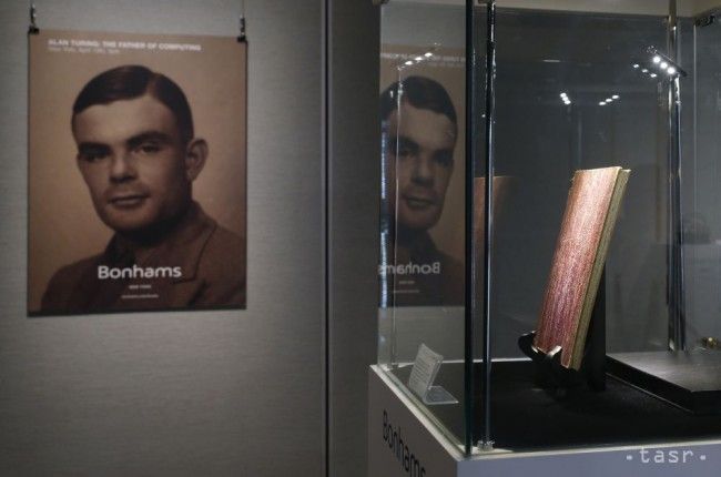 Rukopis génia, ktorý rozlúštil nacistický kód, sa predal za milión USD