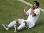 Suárez nehryzie jediný, anglický futbalista je nový kanibal