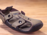 Video: Topánky, ktoré rastú spolu s majiteľmi