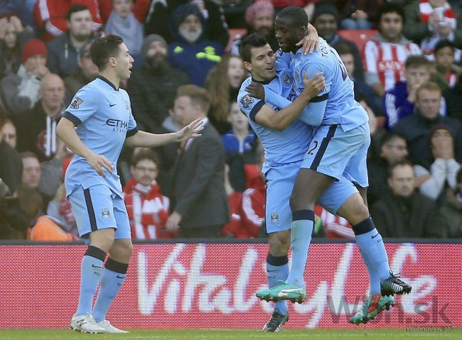 Video: ManCity konečne bodoval, 'kohúti' zdolali 'straky'