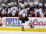 Video: Anaheim je v NHL blízko k postupu, má tri mečbaly