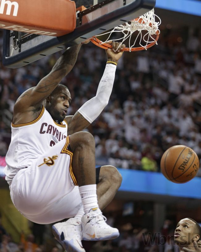 James v NBA opečiatkoval druhú výhru Clevelandu nad Bostonom