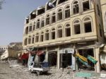 Nálety v Jemene pokračujú, Húsíovci sa radovali predčasne