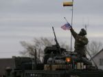 USA podľa Rusov cvičia Ukrajincov priamo v bojových zónach
