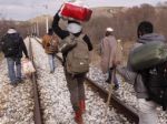 Vlak v Macedónsku vrazil do skupiny desiatok imigrantov