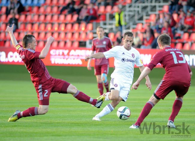 Trnava zvládla zápas v dočasnom azyle, zdolala Podbrezovú