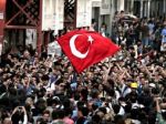 Turci sa hnevajú pre genocídu, ich vstup do Únie je ohrozený