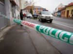 Muža (†45) zasiahla v byte guľka, polícia obvinila mladíka