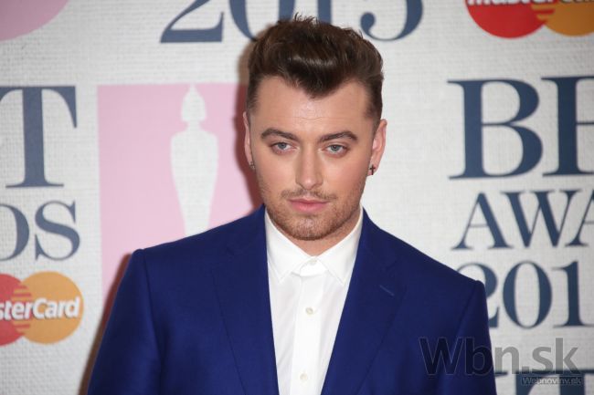 Sam Smith zrušil ďalšie koncerty, má zdravotné problémy