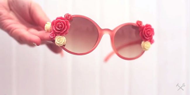 Video: Premeňte obyčajné slnečné okuliare na extravagantné kúsky