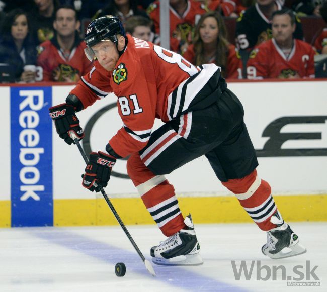 Video: Hossa skóroval, Chicago je v konferenčnom finále