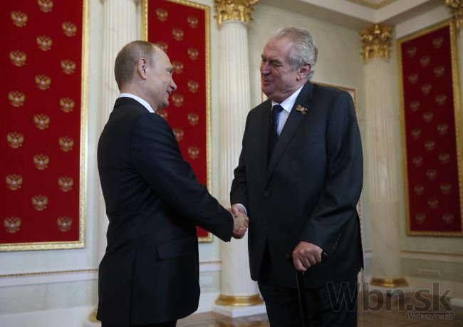 Miloš Zeman si s Putinom v Moskve navzájom lichotili