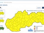 SHMÚ: Popoludní sa na Slovensku môžu vyskytovať búrky s lejakmi