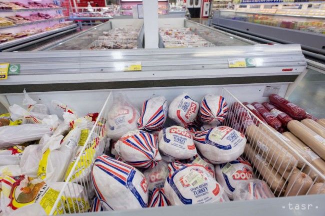 Podiel slovenských potravín v obchodoch v roku 2015 klesol na 40 %