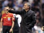 Budúcnosť Petra Čecha v Chelsea Mourinho nemôže ovplyvniť