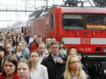 Nemcov čaká chaos v doprave, štrajkujú aj strojvodcovia