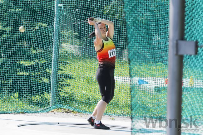 Hrašnová potvrdila formu, vedie kladivársku sériu IAAF