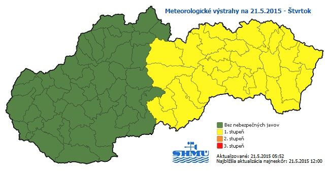 Meteorológovia varujú pred dažďom aj búrkami